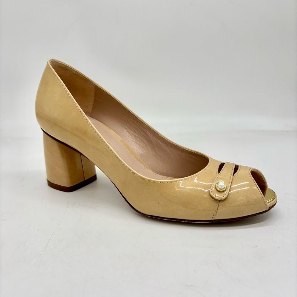 Stuart Weitzman Tabeta Pump